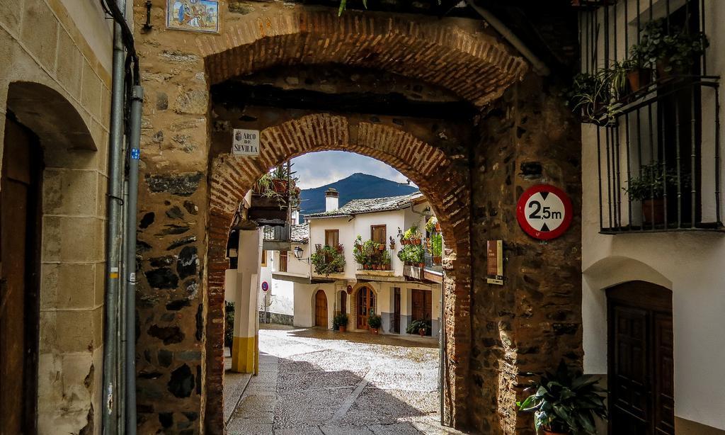 Hostal Altamira Guadalupe Guadalupe (Extremadura) Exterior foto